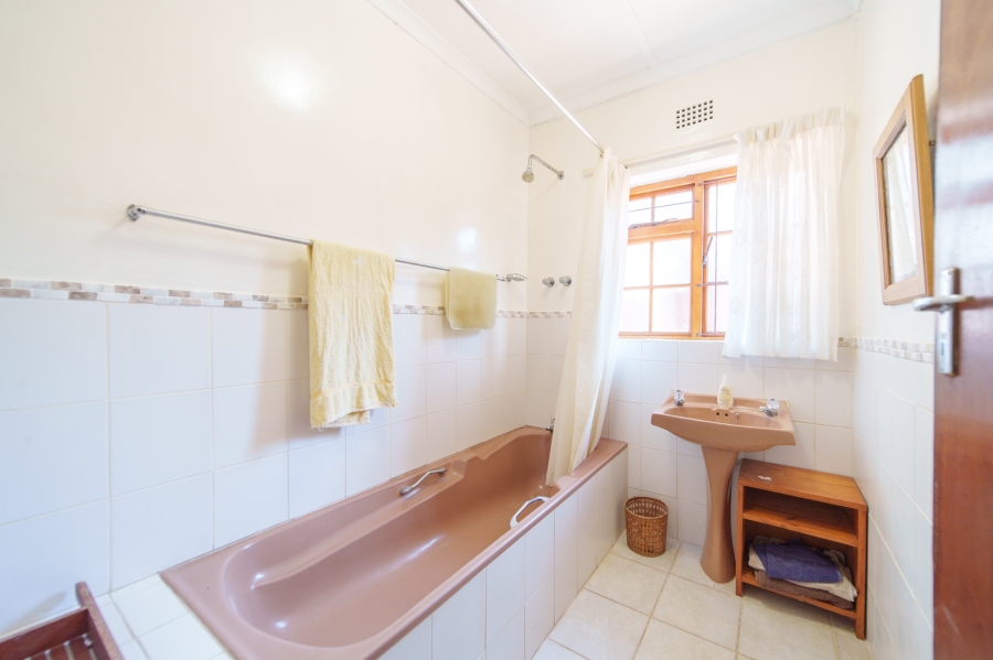 3 Bedroom Property for Sale in Bonza Bay Eastern Cape